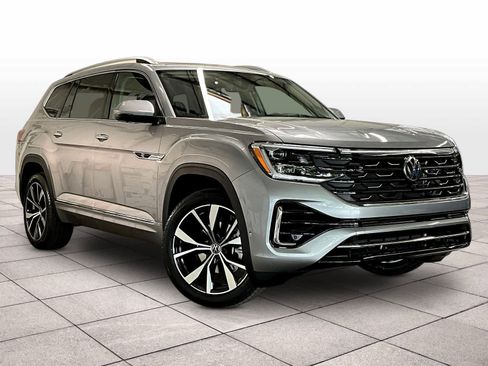 New 2026 Volkswagen Atlas SEL Premium R-Line image 2