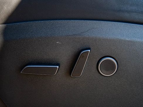 Used 2023 Tesla Model Y Long Range image 53