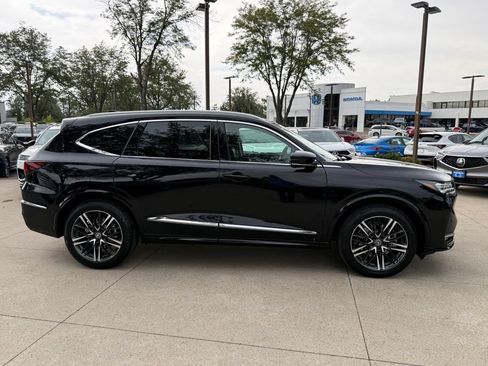 Certified 2026 Acura MDX SH-AWD w/ Advance Package image 4