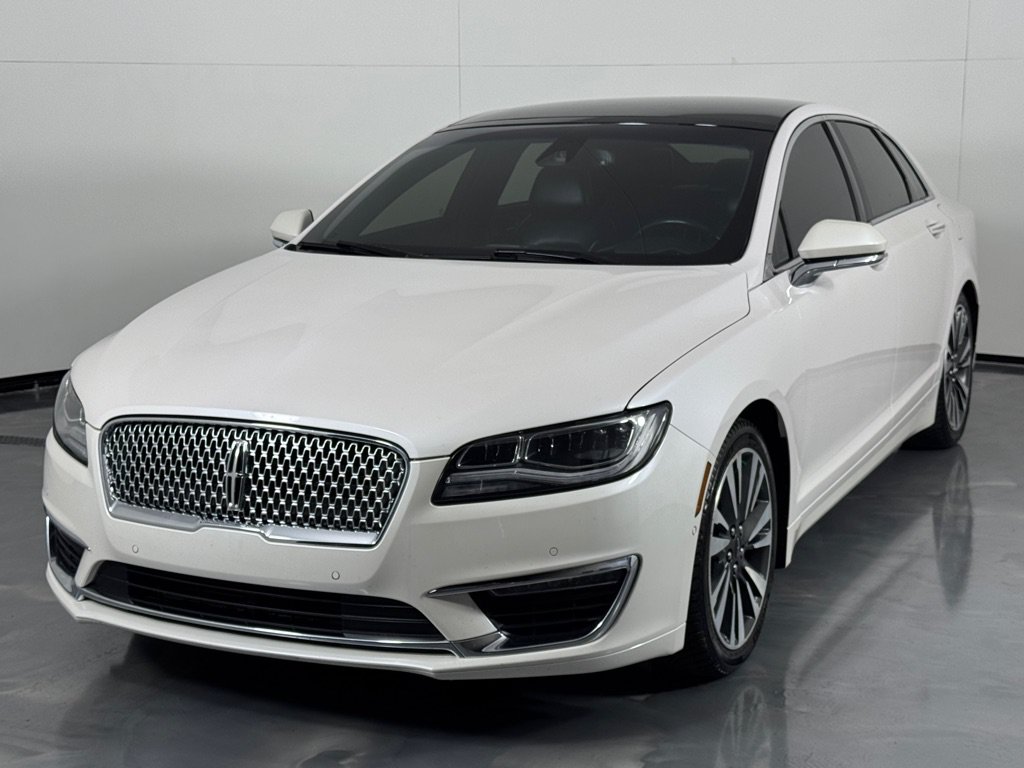 Used 2019 Lincoln MKZ Reserve w/ Luxury Package AWD/4WD image 9