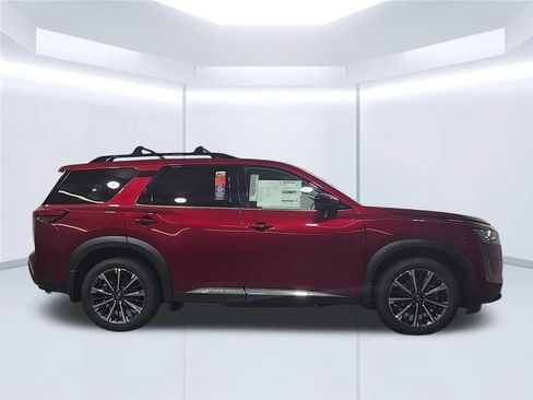 New 2026 Nissan Pathfinder Platinum AWD/4WD image 7