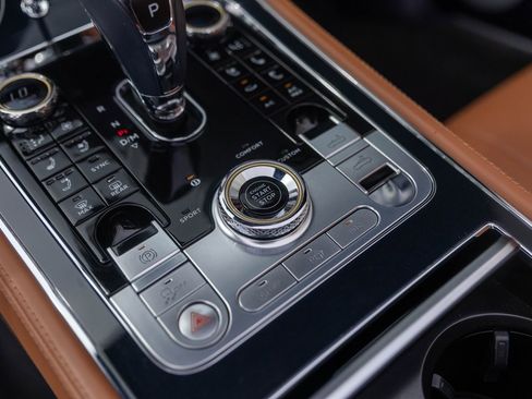 Certified 2023 Bentley Continental GT Azure AWD/4WD image 49