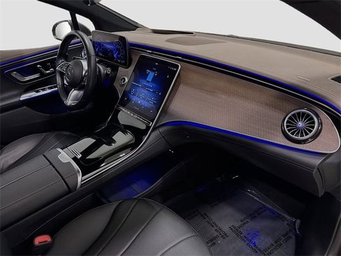 Certified 2024 Mercedes-Benz EQE 350+ 4MATIC Sedan w/ Pinnacle Trim Package image 31