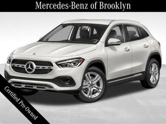 Used 2022 Mercedes-Benz GLA 250 4MATIC image 1