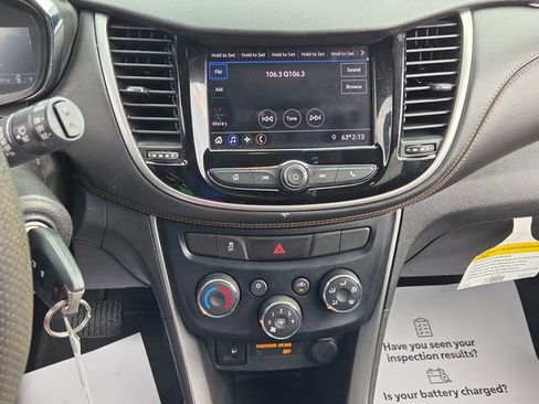 Used 2020 Chevrolet Trax LS w/ Tint and Cruise Package FWD image 17