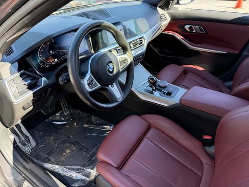 Used 2022 BMW 330i xDrive Sedan w/ M Sport Package image 24