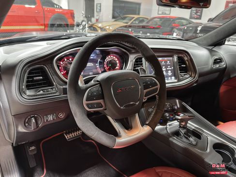 Used 2022 Dodge Challenger SRT Hellcat image 11