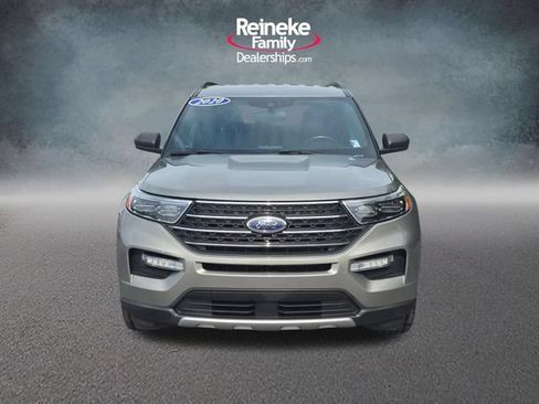 Used 2020 Ford Explorer XLT w/ Equipment Group 202A AWD/4WD image 2