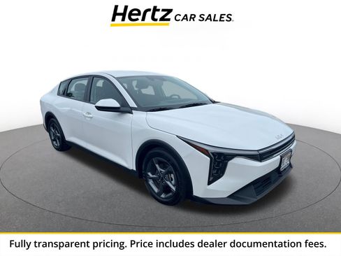 Used 2025 Kia K4 FWD image 1