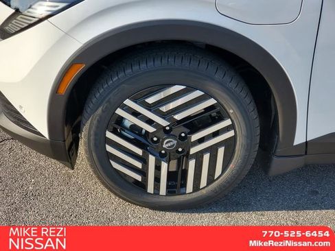 New 2026 Nissan Leaf SV+ w/ Floor Mat Package (SV+) FWD image 6