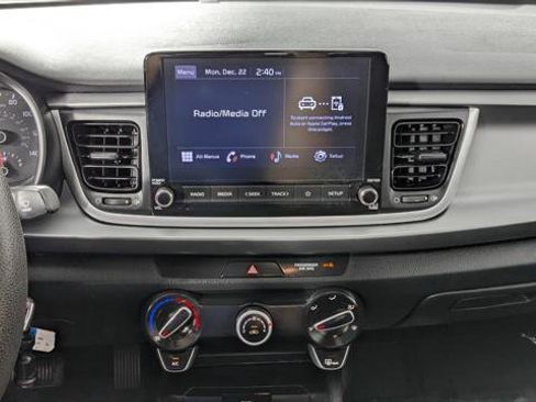 Used 2022 Kia Rio S image 29