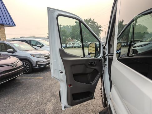 Used 2024 Ford Transit 350 XL RWD image 13
