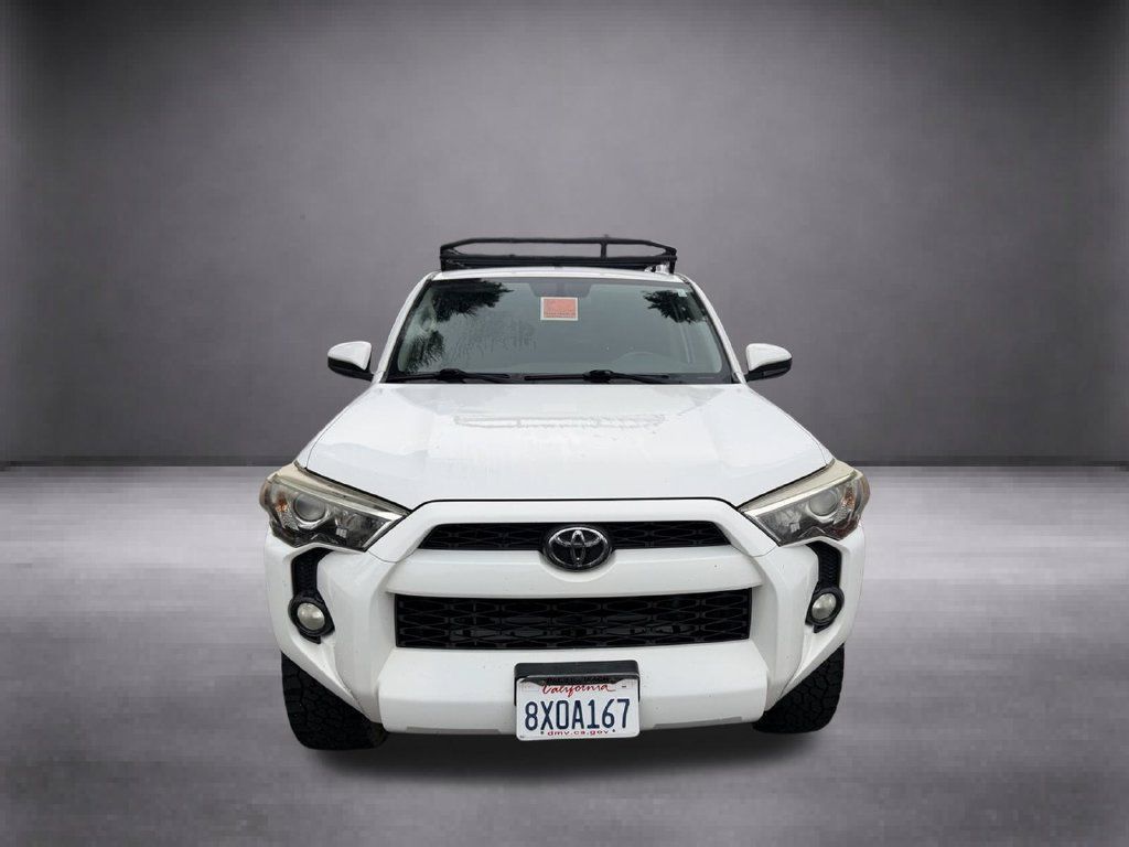 Used 2015 Toyota 4Runner SR5 AWD/4WD image 6