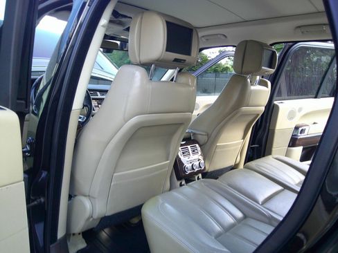 Used 2014 Land Rover Range Rover HSE AWD/4WD image 34