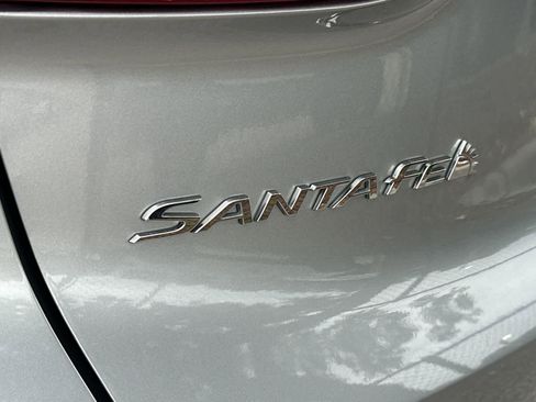 Used 2020 Hyundai Santa Fe SEL FWD image 15