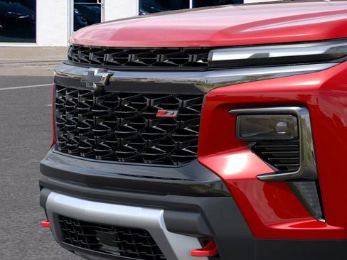 New 2026 Chevrolet Traverse Z71 w/ Driver Confidence Package image 14