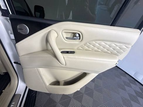 Used 2020 INFINITI QX80 Luxe w/ Sensory Package RWD image 22