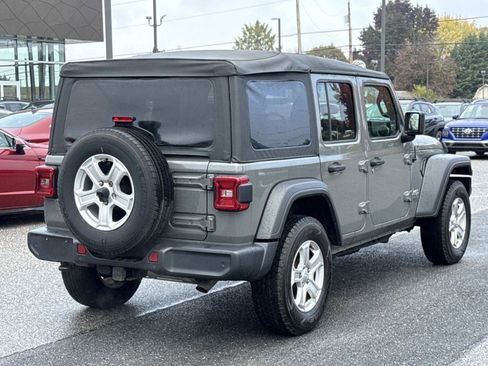 Used 2020 Jeep Wrangler Unlimited Sport S image 24