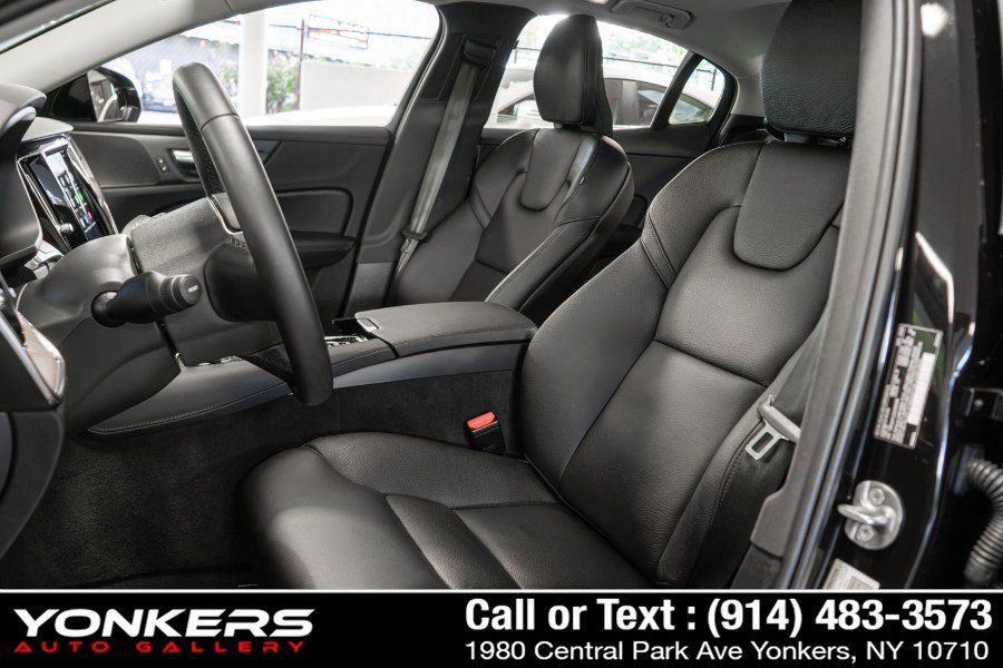 Used 2025 Volvo S60 T8 Plus AWD/4WD image 22