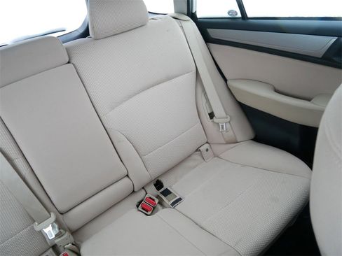 Used 2019 Subaru Outback 2.5i Premium w/ Popular Package #2 image 19