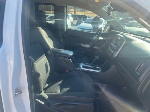 Used 2021 Chevrolet Colorado LT w/ Fleet Safety Package image 13