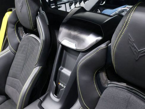 Used 2026 Chevrolet Corvette ZR1 w/ ZR1 Carbon Fiber Aero Package image 42