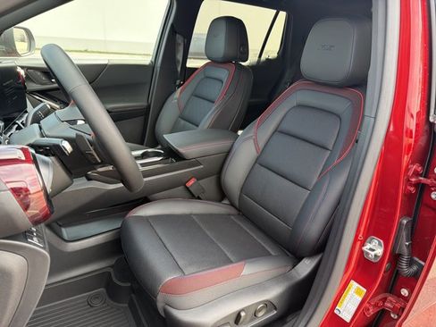 New 2026 Chevrolet Equinox RS w/ Convenience Package III AWD/4WD image 12