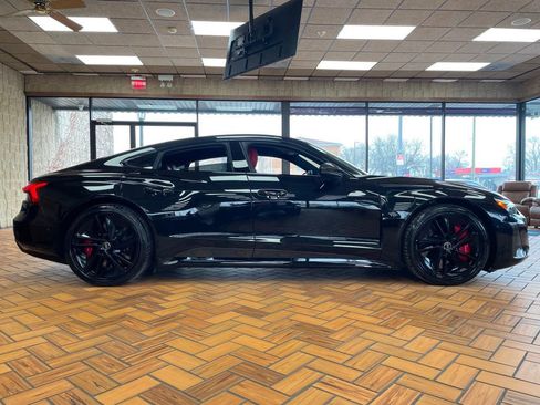 Used 2023 Audi RS e-tron GT image 16