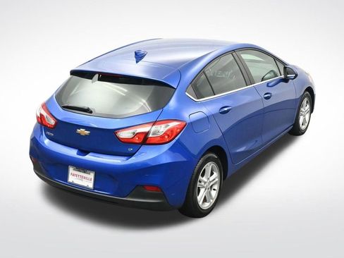 Used 2017 Chevrolet Cruze LT w/ Convenience Package image 25