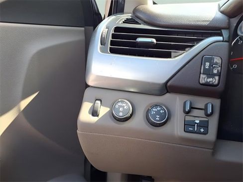 Used 2015 Chevrolet Tahoe LTZ image 15