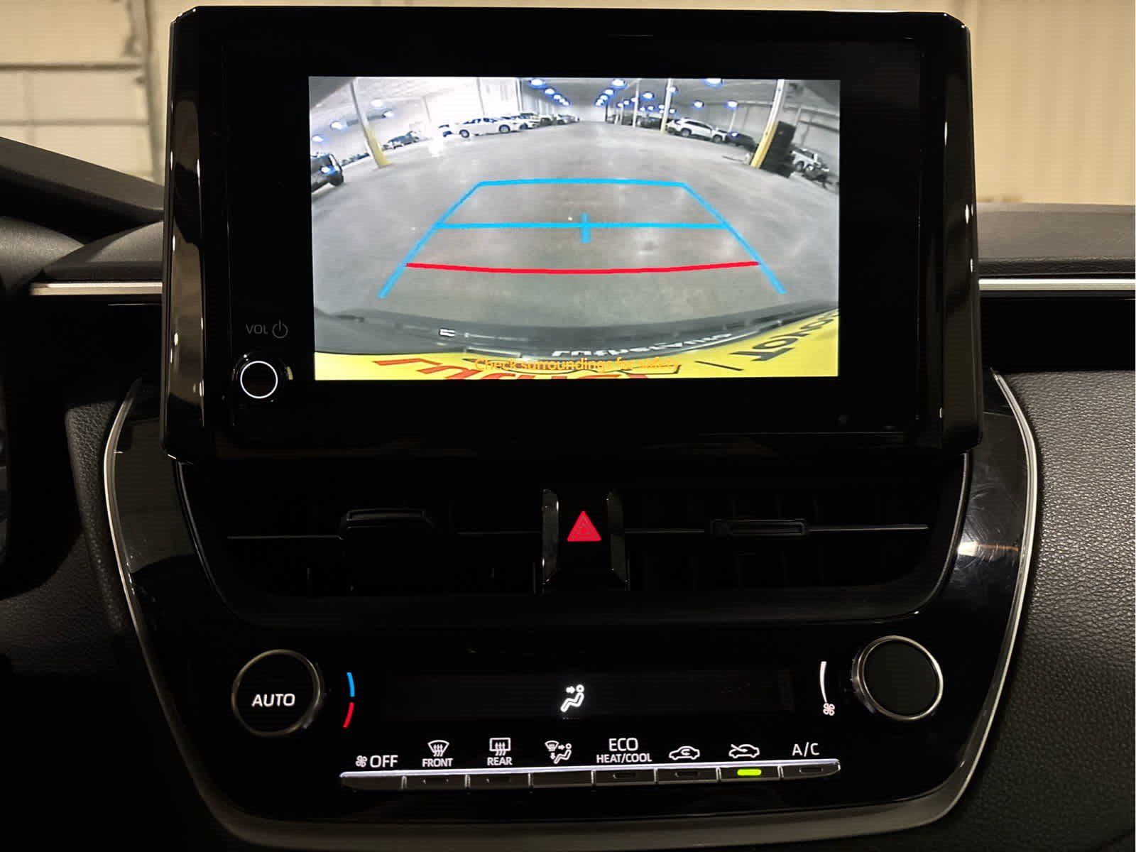 Used 2024 Toyota Corolla LE FWD image 10