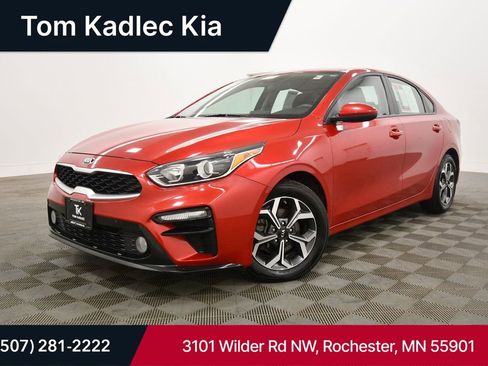 Certified 2019 Kia Forte LXS FWD image 1