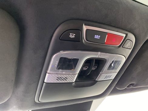 Used 2024 Kia Telluride SX Prestige w/ Towing Package image 27