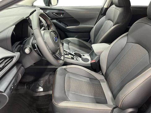 Certified 2025 Subaru Crosstrek 2.5i Limited w/ Crosstrek Mirror Package image 12