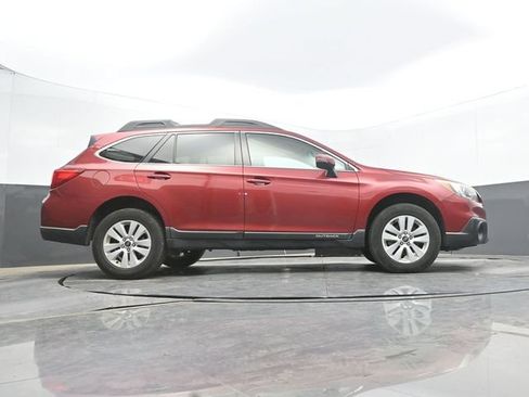 Used 2017 Subaru Outback 2.5i Premium AWD/4WD image 60