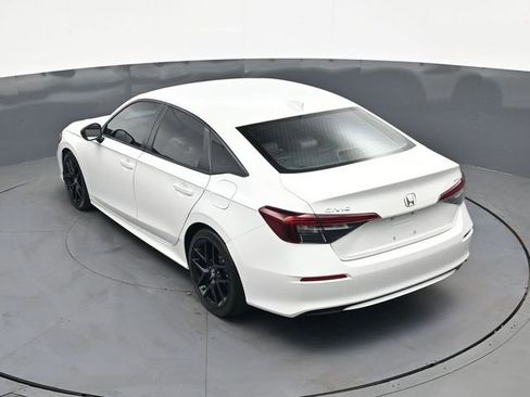 Used 2025 Honda Civic Sport image 25