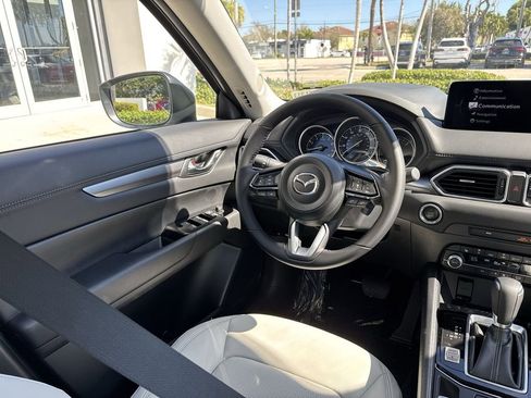 New 2025 MAZDA CX-5 AWD 2.5 S w/ Preferred Package image 22