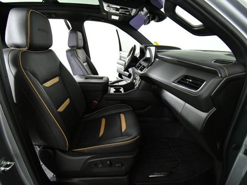 Used 2023 GMC Yukon AT4 w/ AT4 Premium Package image 22