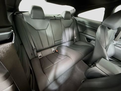 Used 2024 BMW 430i Coupe w/ M Sport Package image 32