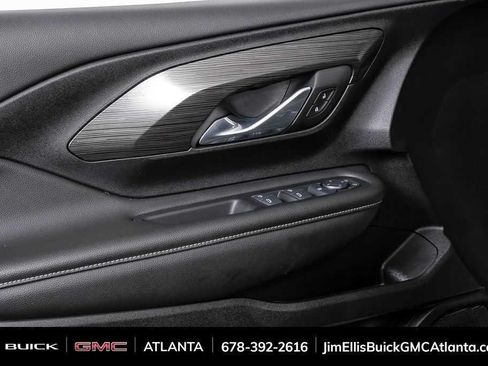 Certified 2024 GMC Terrain SLE FWD image 2