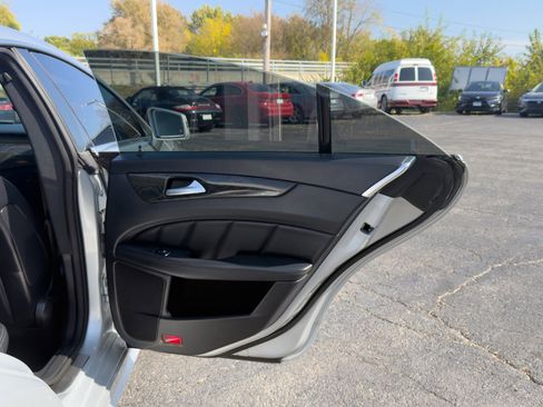 Used 2015 Mercedes-Benz CLS 400 4MATIC image 34