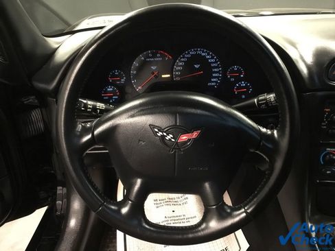 Used 2002 Chevrolet Corvette Coupe w/ Preferred Equipment Group2 image 28