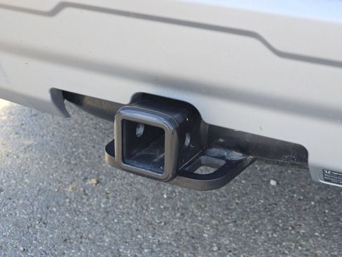 Used 2025 Honda Pilot TrailSport image 12