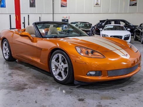 Used 2007 Chevrolet Corvette Convertible w/ Preferred Equipment Group RWD image 8