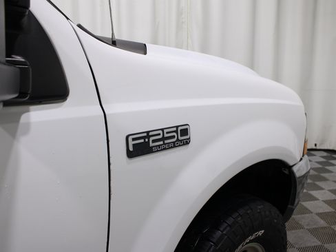 Used 2013 Ford F350 King Ranch w/ FX4 Off Road Pkg AWD/4WD image 40