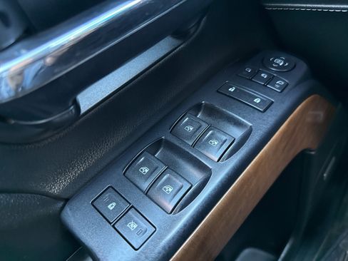 Used 2016 Chevrolet Silverado 2500 LTZ w/ LTZ Plus Package image 36