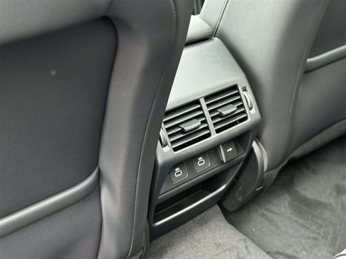 New 2025 Land Rover Discovery Sport S image 15