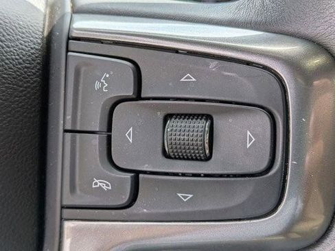 Used 2022 Chevrolet Tahoe Premier AWD/4WD image 18