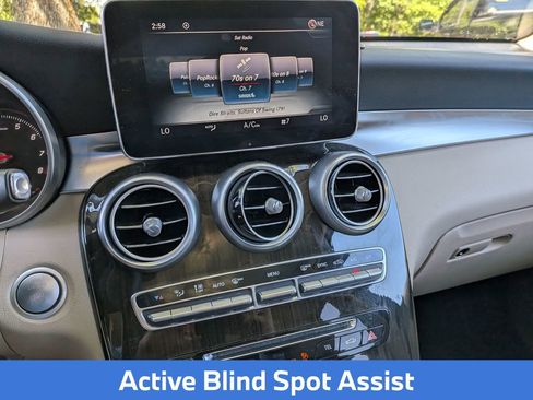 Used 2017 Mercedes-Benz GLC 300 image 31