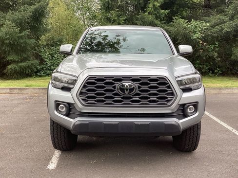 Used 2023 Toyota Tacoma TRD Off-Road AWD/4WD image 17